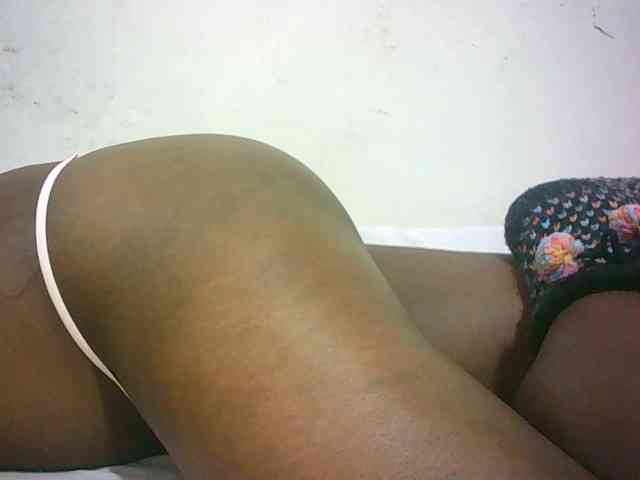 Hairy-ebony-couple