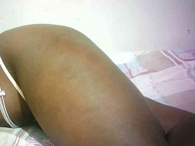 Hairy-ebony-couple webcam