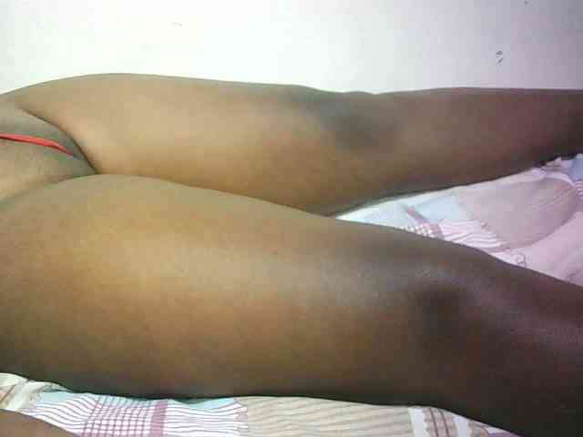 Hairy-ebony-couple webcam