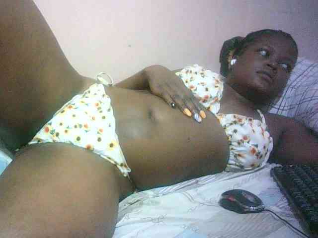 Hairy-ebony-couple webcam