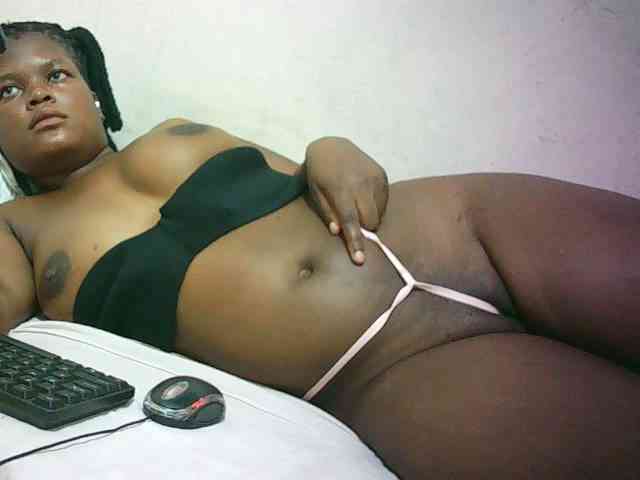 Hairy-ebony-couple webcam