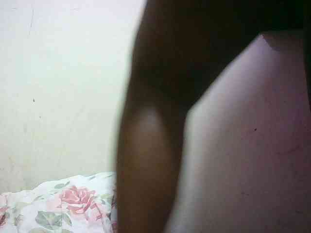 Hairy-ebony-couple webcam