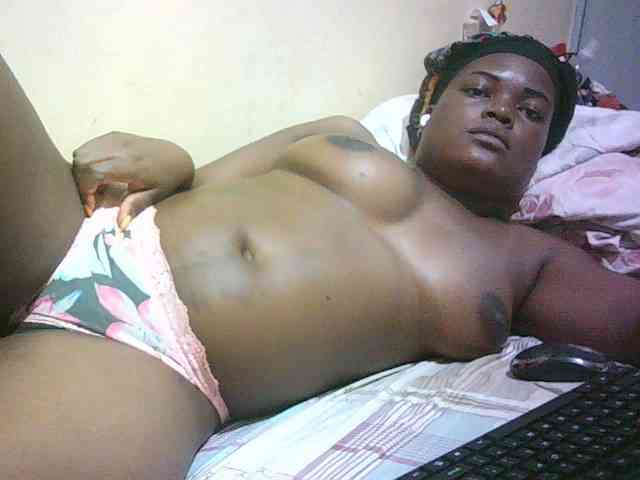 Hairy-ebony-couple webcam
