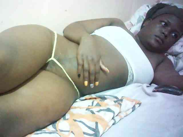Hairy-ebony-couple webcam