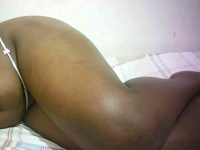 Hairy-ebony-couple webcam