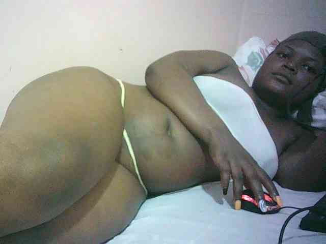 Hairy-ebony-couple webcam