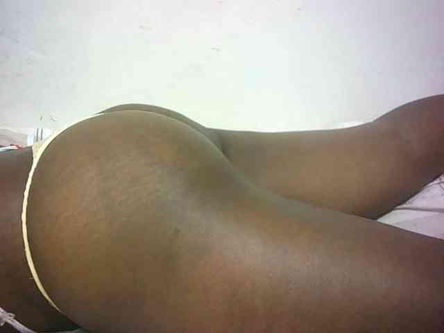 Hairy-ebony-couple webcam