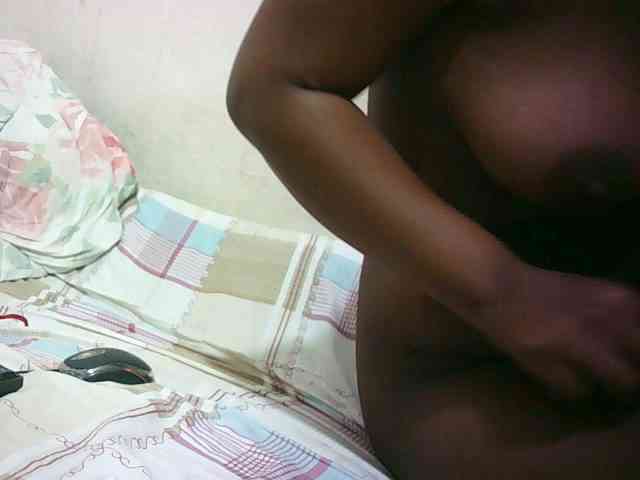 Hairy-ebony-couple webcam