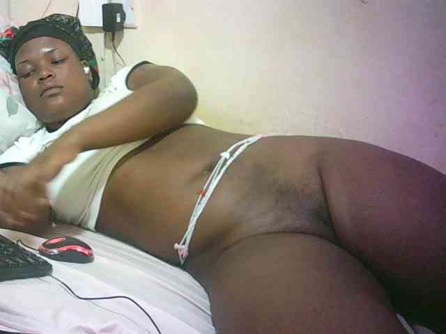 Hairy-ebony-couple