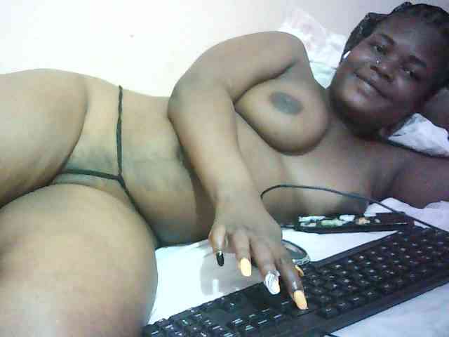 Hairy-ebony-couple webcam
