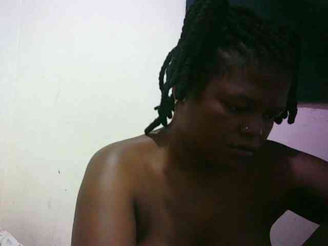 Hairy-ebony-couple webcam