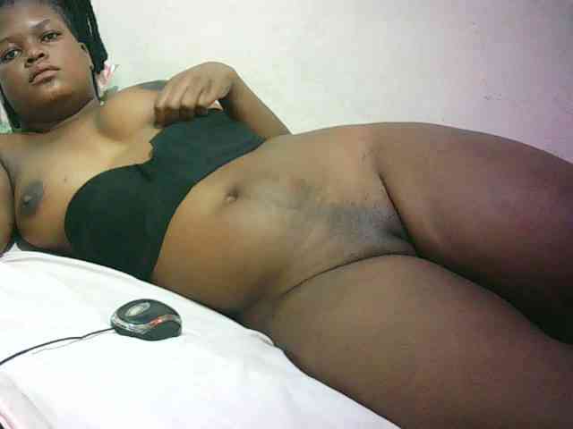 Hairy-ebony-couple webcam