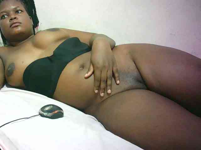 Hairy-ebony-couple webcam