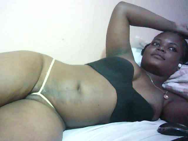Hairy-ebony-couple webcam