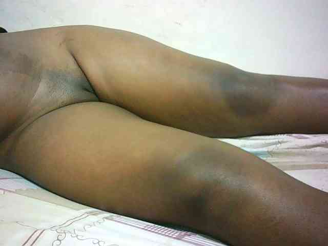 Hairy-ebony-couple webcam