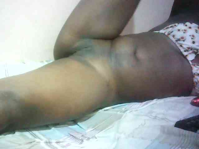 Hairy-ebony-couple webcam