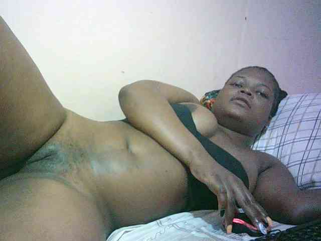 Hairy-ebony-couple webcam