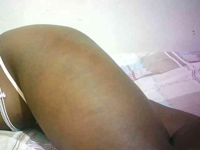 Hairy-ebony-couple webcam