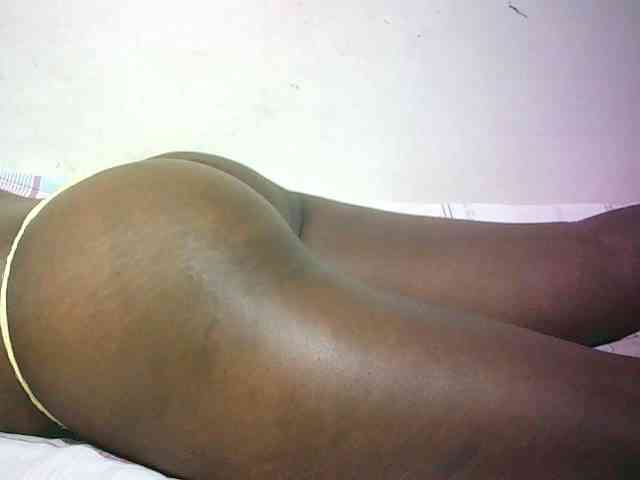 Hairy-ebony-couple webcam