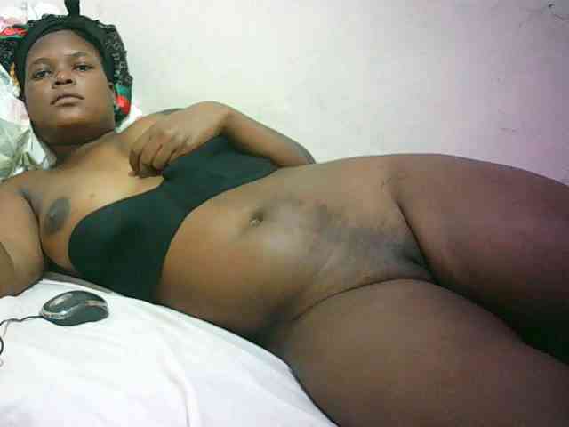 Hairy-ebony-couple webcam
