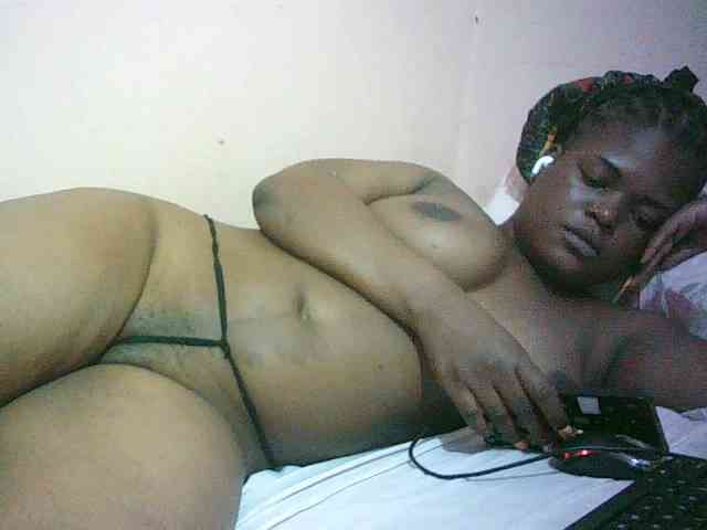 Hairy-ebony-couple webcam