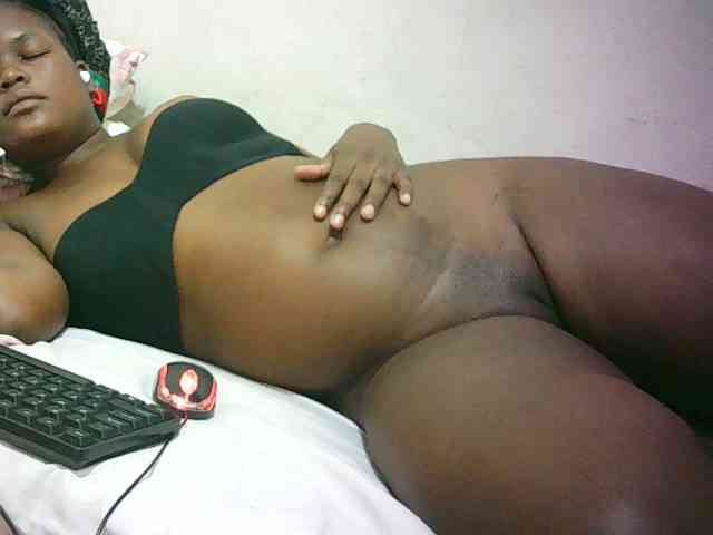 Hairy-ebony-couple webcam