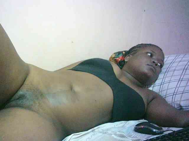 Hairy-ebony-couple webcam