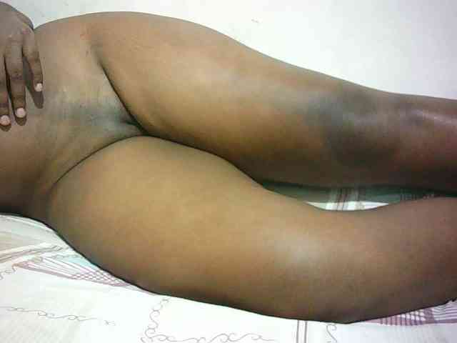 Hairy-ebony-couple webcam