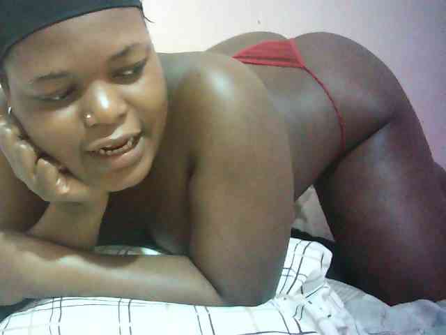 Hairy-ebony-couple webcam
