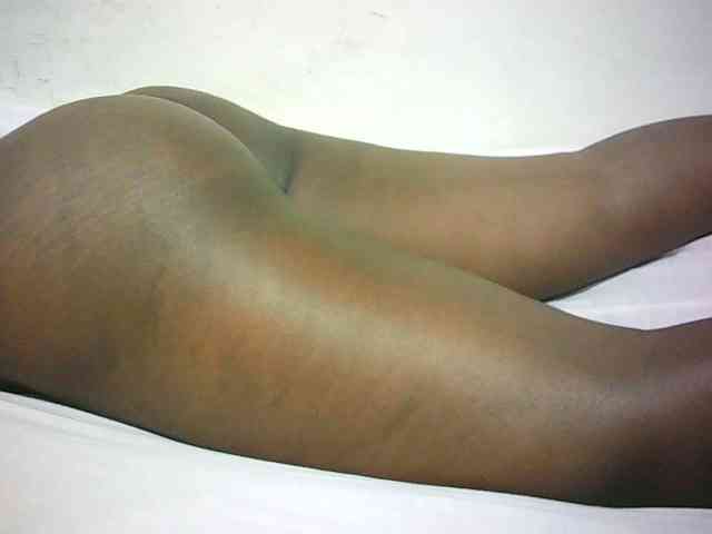 Hairy-ebony-couple webcam