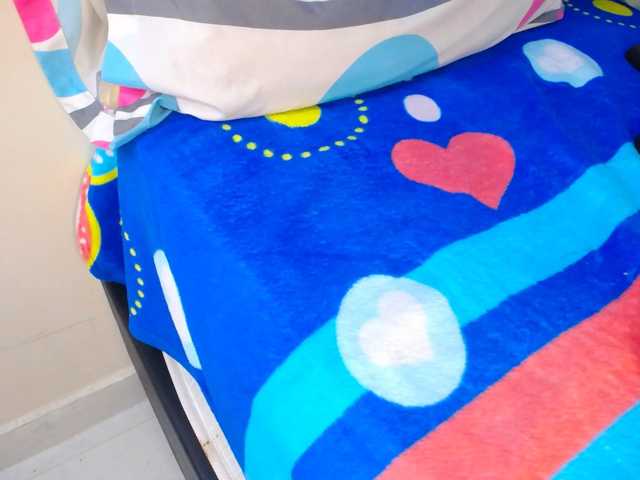 Arabella961 live cam on BongaCams