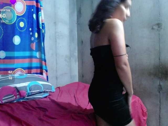 Arabella961 live cam on BongaCams