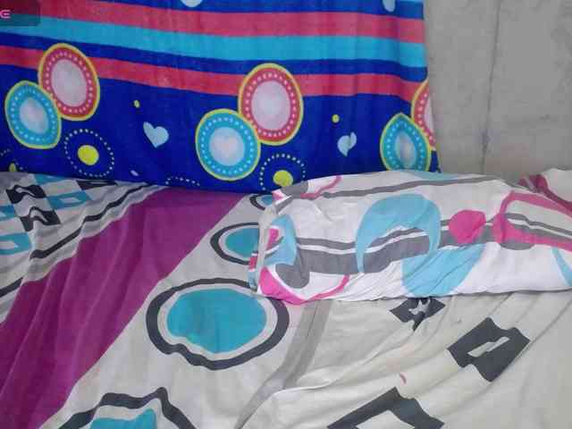 Arabella961 webcam