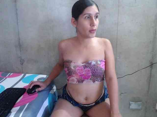 Arabella961 webcam