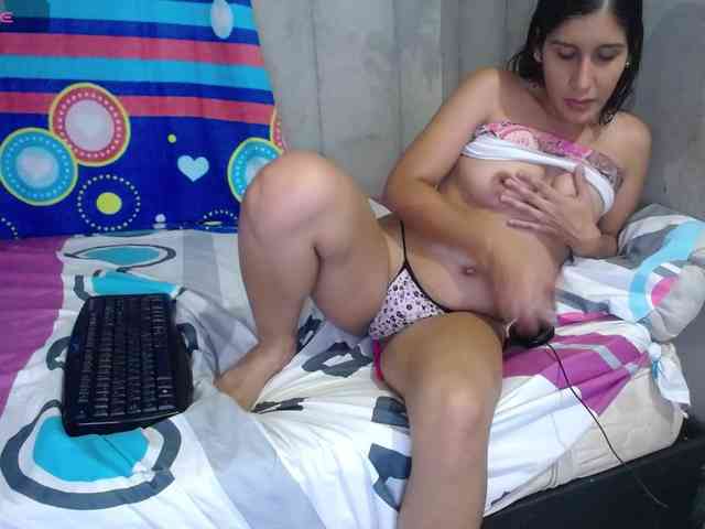 Arabella961 webcam