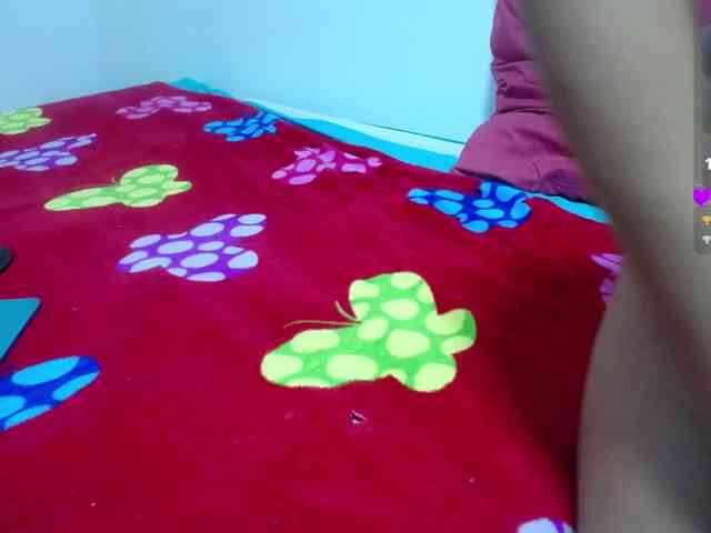 Arabella961 webcam
