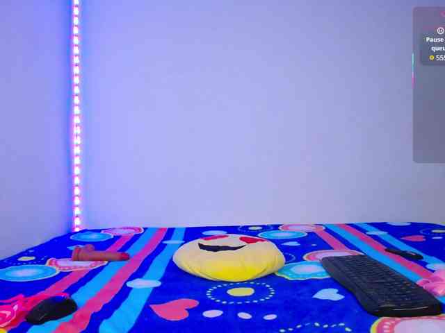 Arabella961 webcam