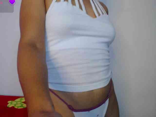 Arabella961 webcam