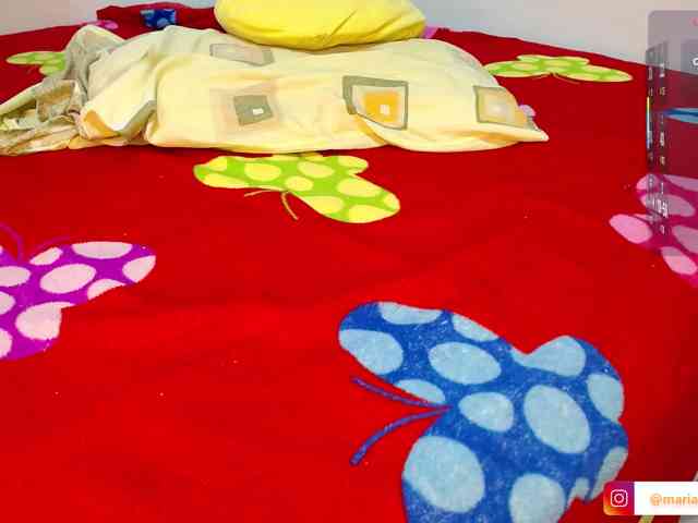 Arabella961 webcam