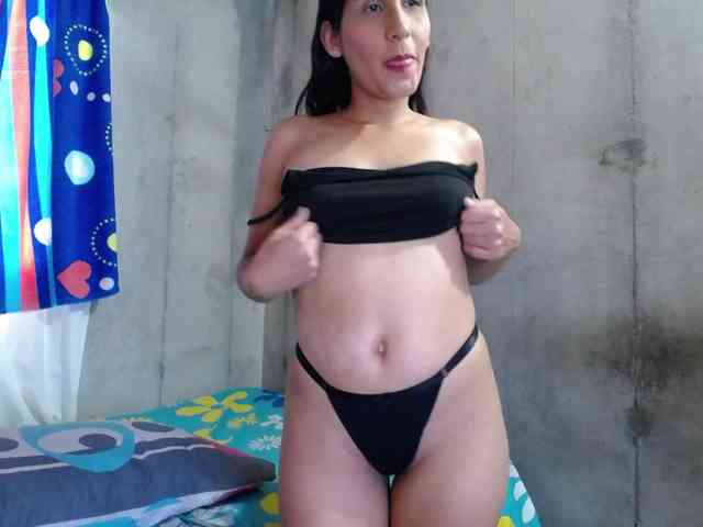 Arabella961 webcam