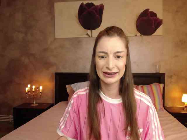 HottyLia webcam