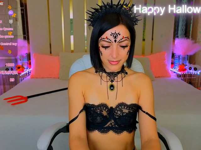 DalorasLin live cam on BongaCams