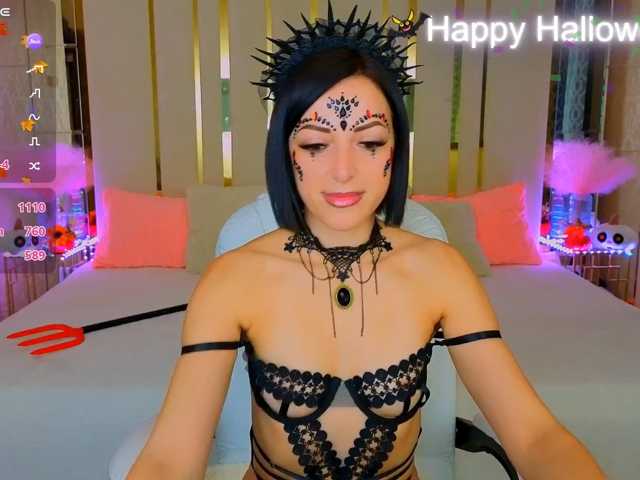 DalorasLin live cam on BongaCams