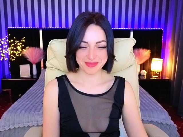 DalorasLin's BongaCams show and profile