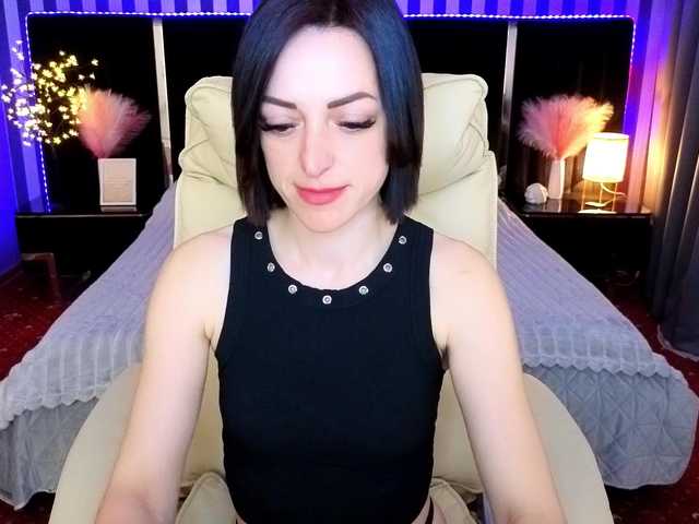 DalorasLin's BongaCams show and profile