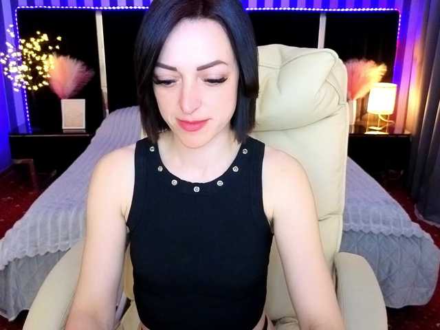 DalorasLin's BongaCams show and profile