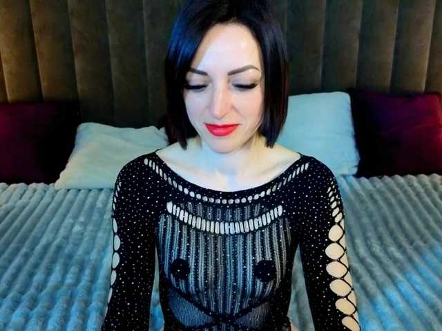 DalorasLin's BongaCams show and profile