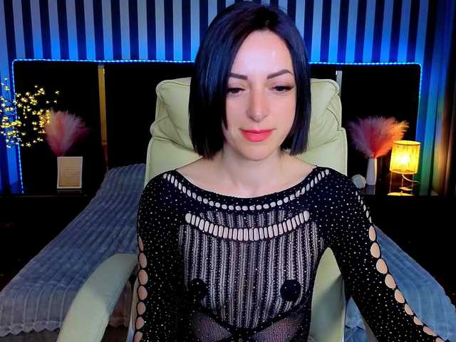 DalorasLin's BongaCams show and profile