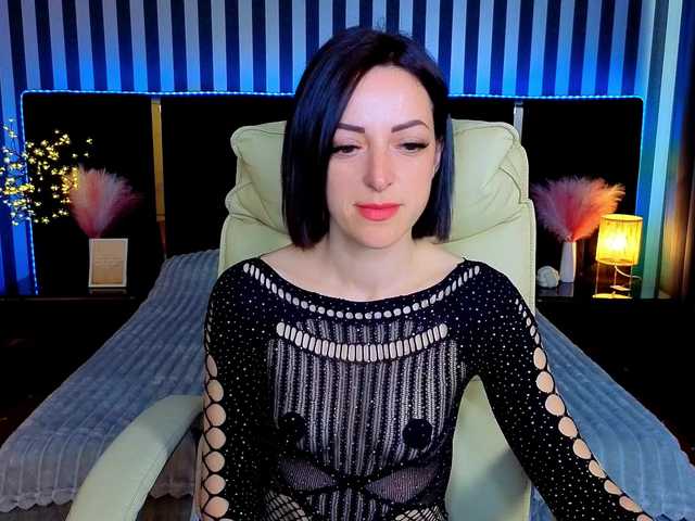 DalorasLin's BongaCams show and profile