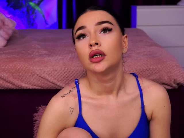 SashaLorrenz's BongaCams show and profile